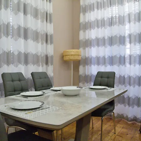 Apartment Ideally Situated Corfu Old Town Family Retreat *